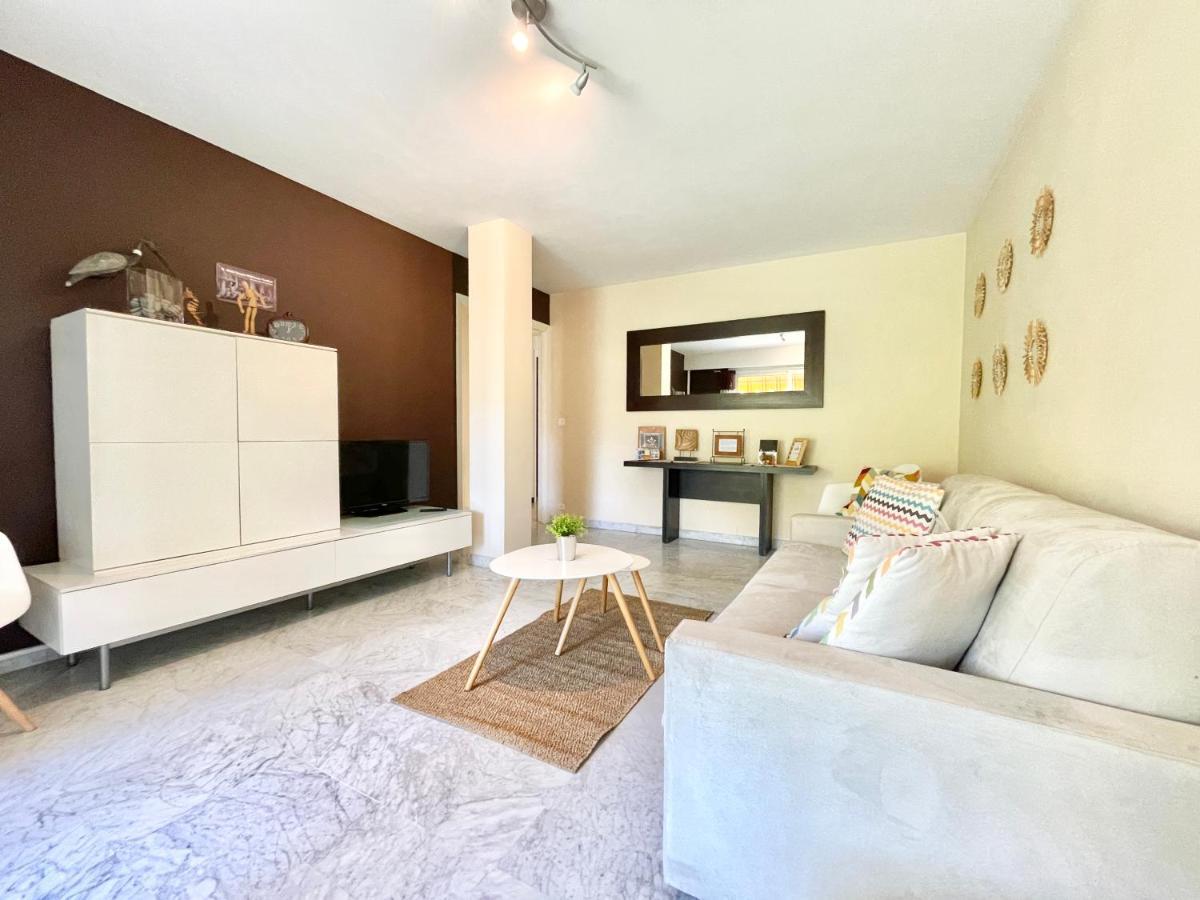 Les Glycines Apartment Menton Exterior photo